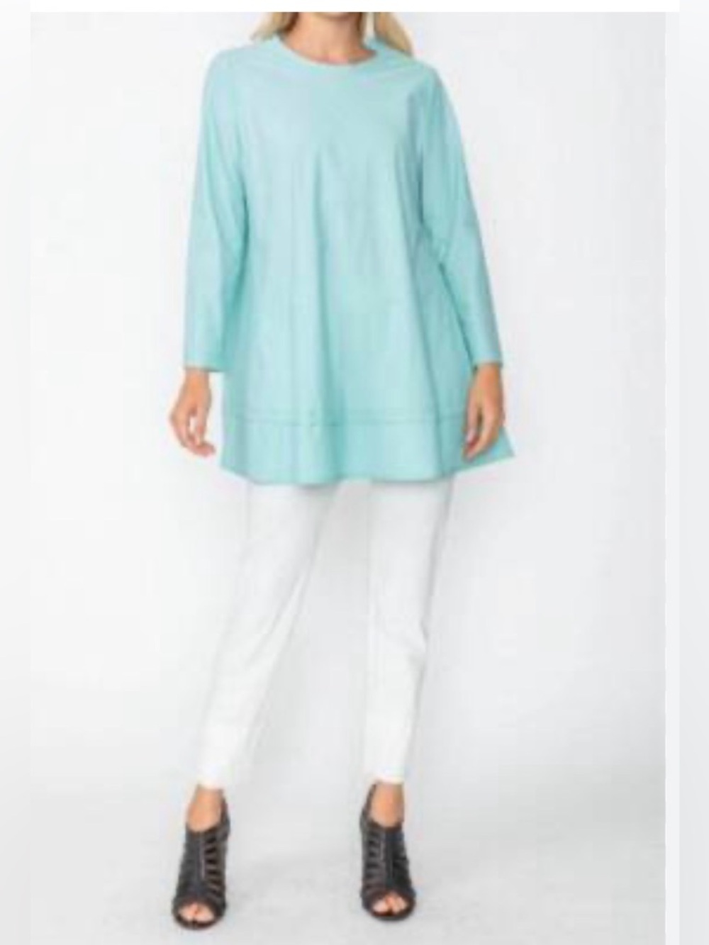 IC Collection Pleat Detail Tunic Top
Long Sleeve Aquamarine Size M